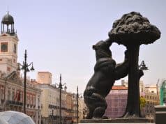 Puerta del Sol con el Oso y el Madroño